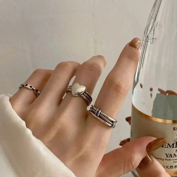 Minimalist 925 Sterling Silver Dainty Minimalist Heart Link Knot Twist Ring - Picture 3 of 8